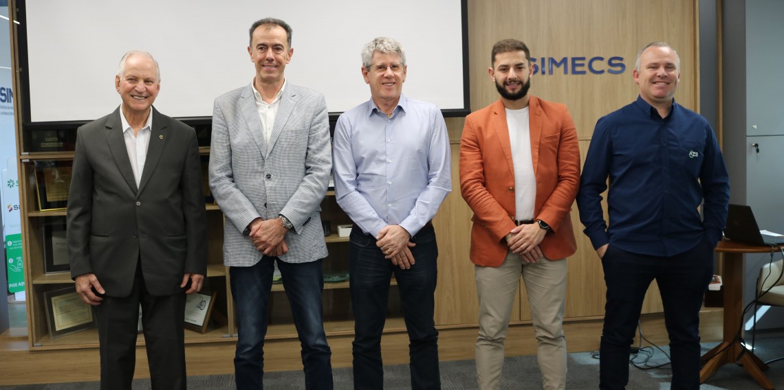 Fernandes Lucena, Paulo Spanholi, James Bellini, agraciados com o Mérito Gigia Bandera. Franco Cioato, Jovem Empreendedor Industrial, Vanderlei Argenton, ganhador do Projeto Inovador.