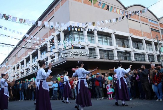 Grupo Ricardi é uma das atrações da 2ª Festa Julina solidária, que é promovida anualmente pela Cooperativa Vinícola Aurora.   