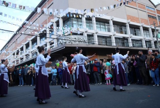 Grupo Ricardi é uma das atrações da 2ª Festa Julina da Aurora e fará a tentativa de realizar a maior dança de quadrilha do Rio Grande do Sul