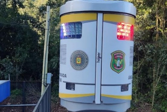 Totens instalados nos quatro pórticos de free flow da Serra Gaúcha têm câmeras para auxiliar na identificação rápida de veículos irregulares ou suspeitos na ERS-122 e na ERS-446. Equipamentos estão interligados à central da polícia rodoviária.    